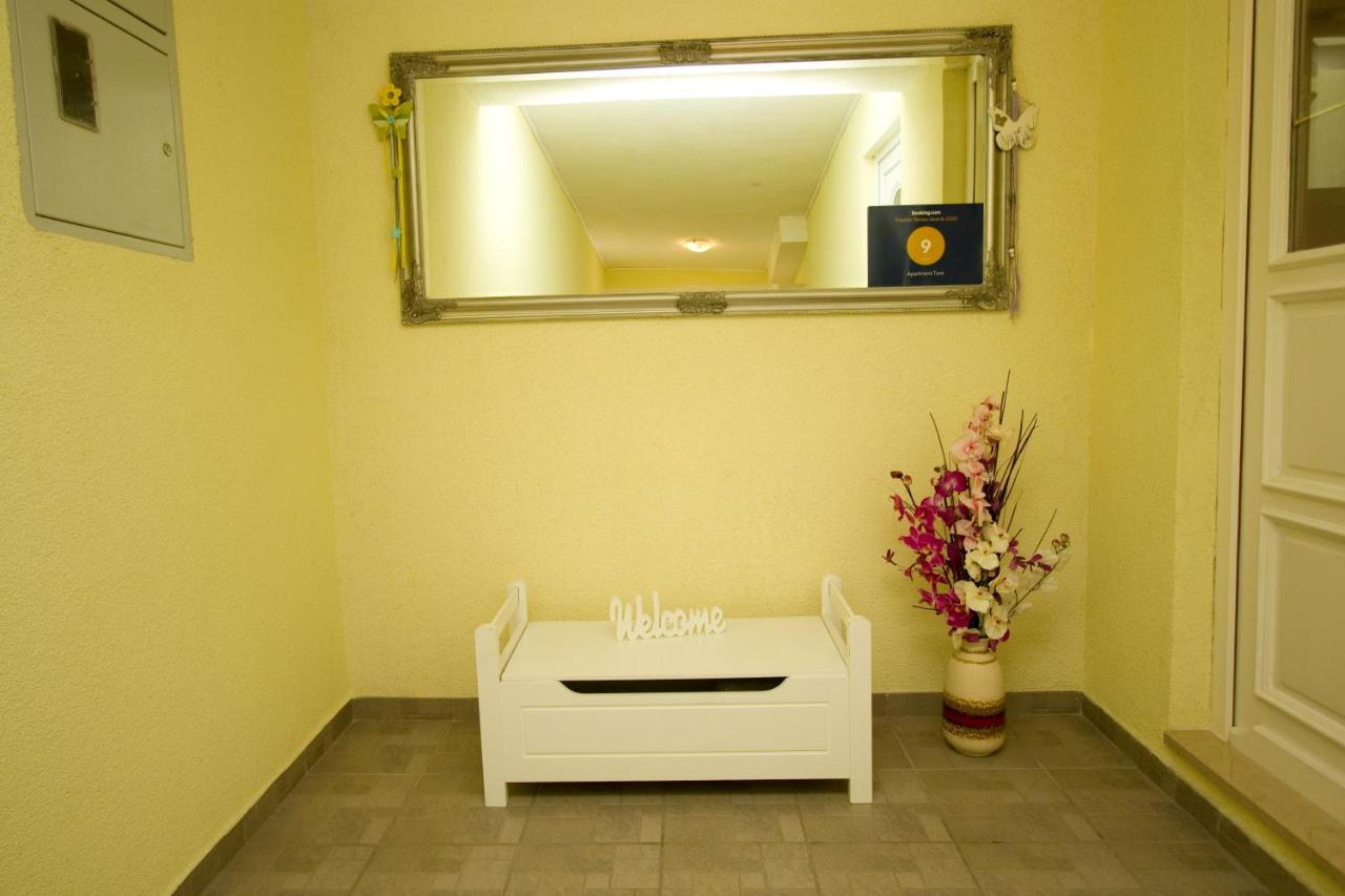 Apartment Toni Макарска Экстерьер фото